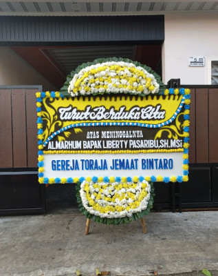 Papan Bunga Duka di Dago